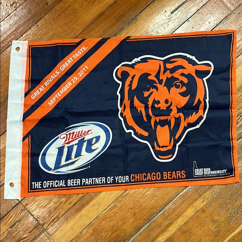 Chicago Bears Miller Lite Vintage Flag  33 1/2” X 23” NFL unused